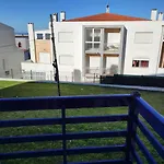 Apartment Big Wave House