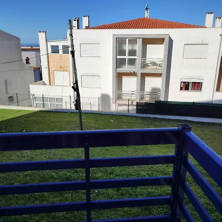 Apartment Big Wave House